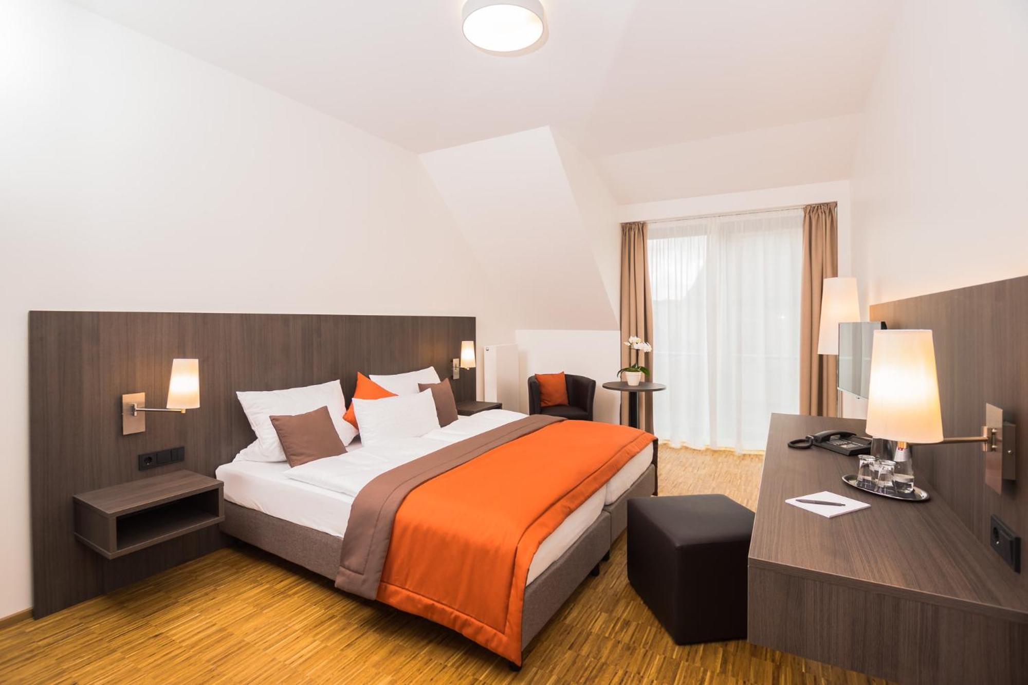 Stadthotel Reich Mellrichstadt Exterior photo